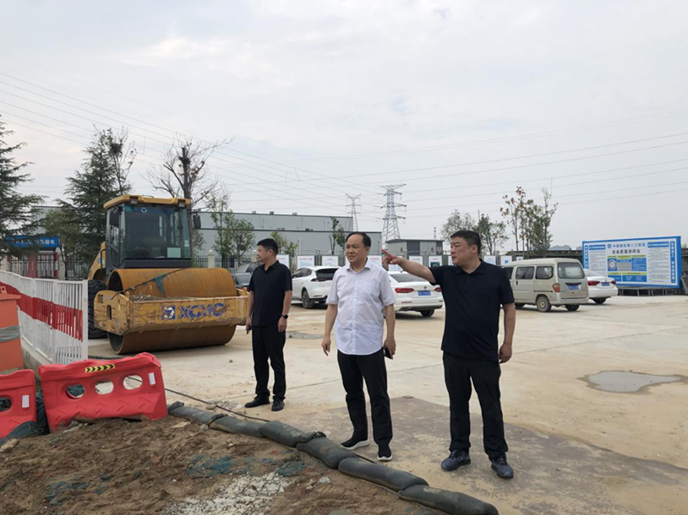 华体会网页版-华体会(中国)
党委委员、副总经理张岩到侯寨新镇区安置区调研项目建设工作