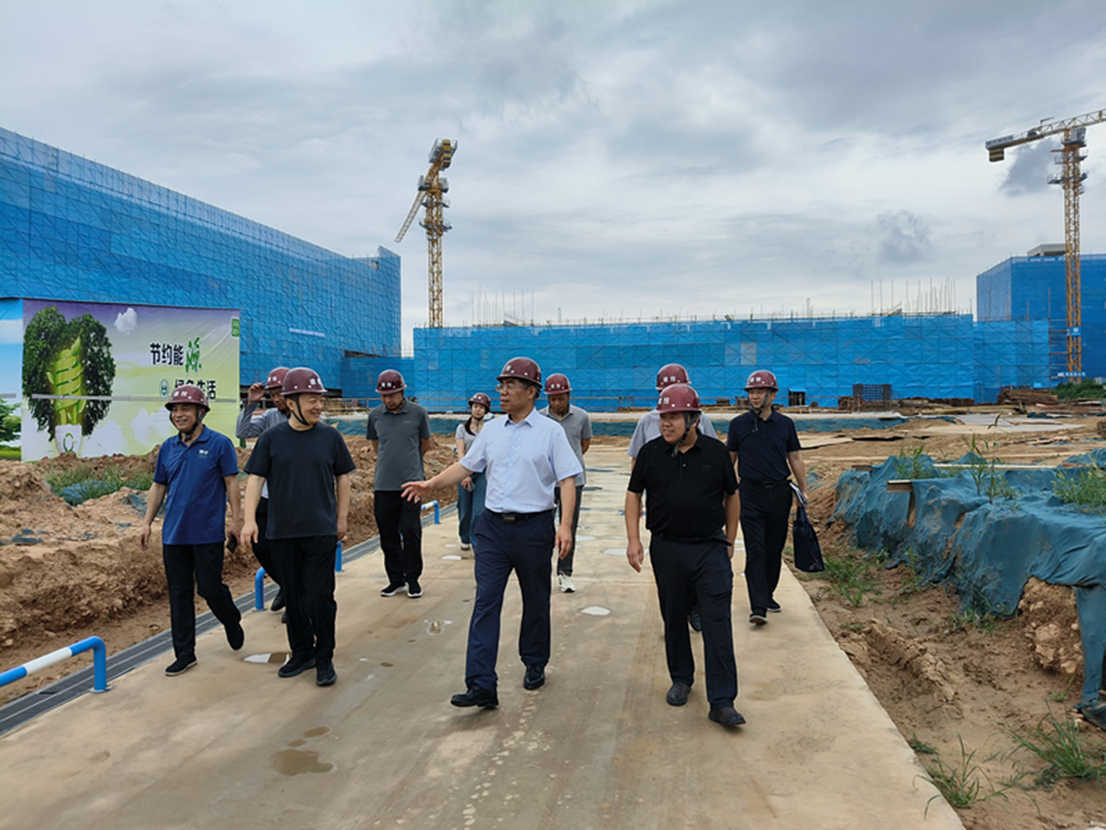 华体会网页版-华体会(中国)
党委书记、董事长汪洋到六十七高级中学项目调研项目建设工作